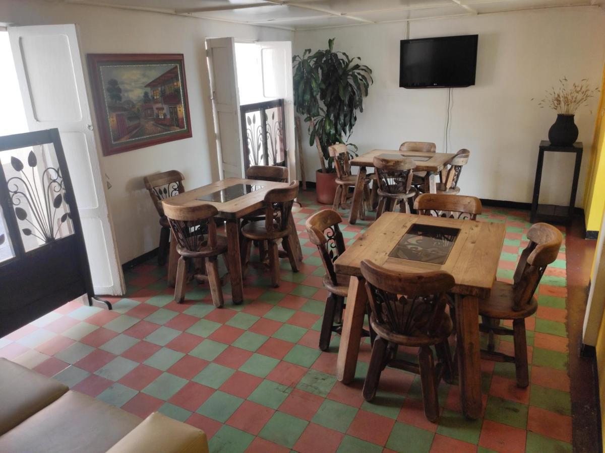 Hotel Brisas Del Nevado Guican Екстер'єр фото